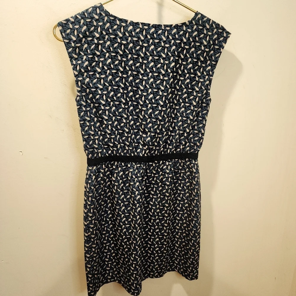 Loft Women's Patterned Light Weight Shorr  Dress XS
